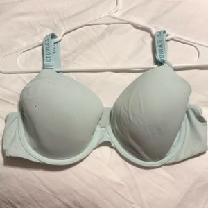 Victoria’s Secret Bra 36C